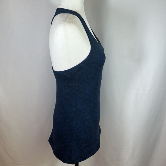 Lululemon Power Up Tank Top 2 in Sashico Star Inkwell Rugged Blue - Picture 5 of 7